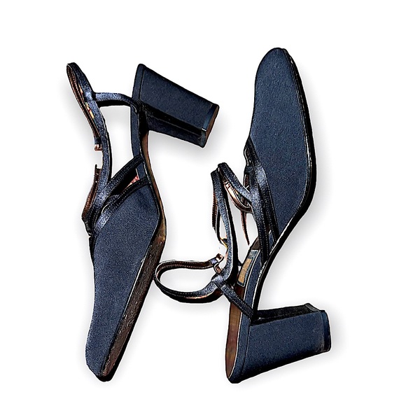 Women’s Nina Black Suede Closed Round Toe plump Heels (10M) - Picture 4 of 8